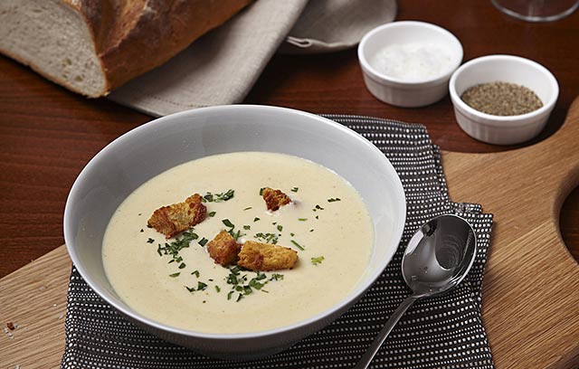 Celery Soup with Stilton Cheese 