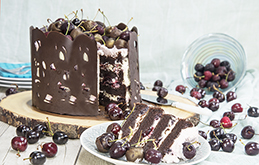 Chocolate & cherry layered collar cake