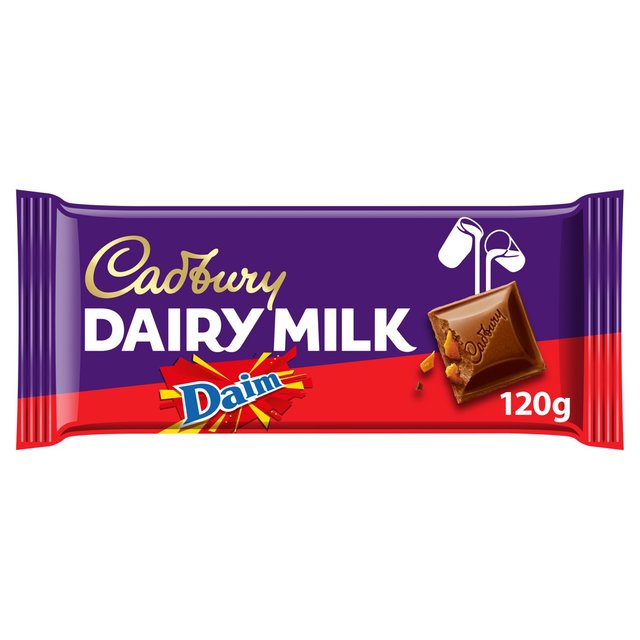 Cadbury Dairy Milk Daim Chocolate Bar, 120g