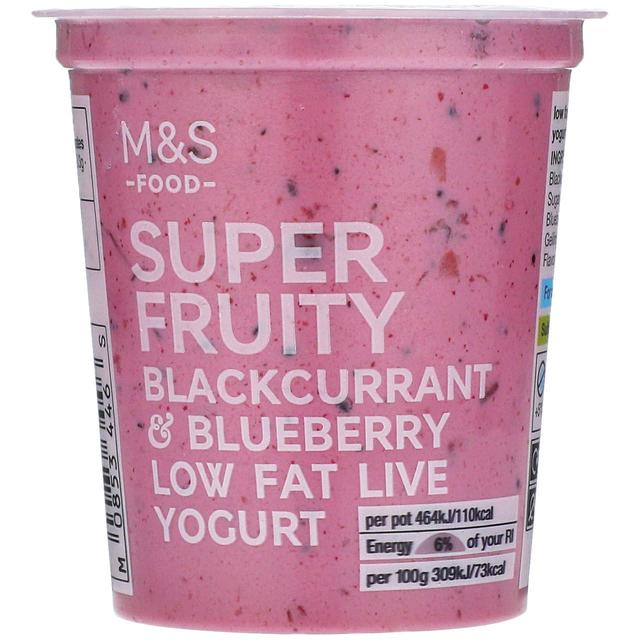 M & S Super Fruity Low Fat Live Yogurt Blackcurrant & Blueberry, 150g