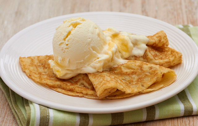 Pancakes with Lemon Curd Ice Cream