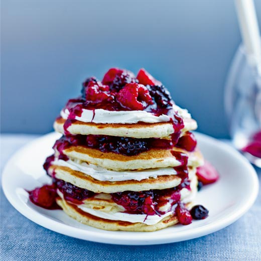 Ricotta Pancakes with Mixed Berry Compote 