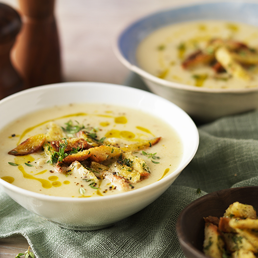 Roasted Cauliflower & Garlic Soup with Thyme Croutons