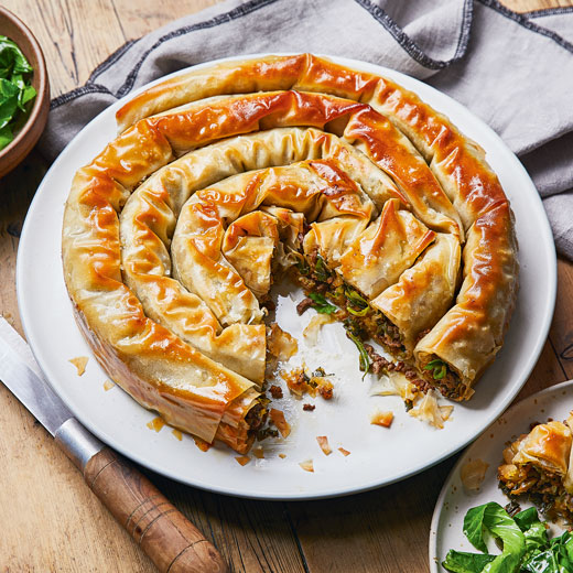 Beef and Greens Spiral Pie 
