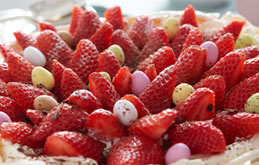 Strawberry Pavlova