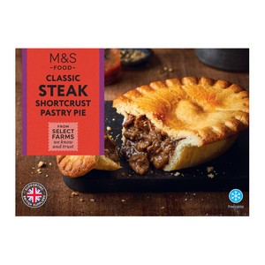 Chicken & Gravy Shortcrust Pastry Pie