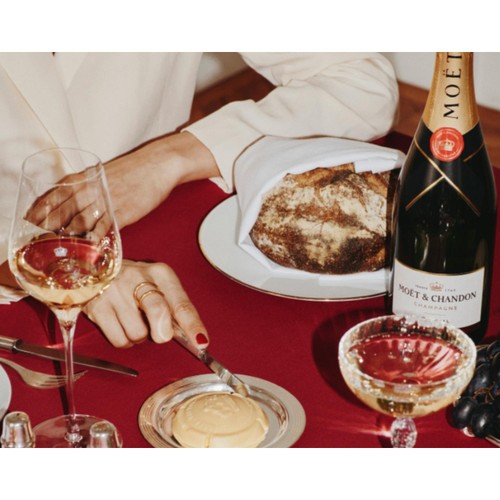 Moet & Chandon Brut Imperial Champagne, Magnum, 150cl