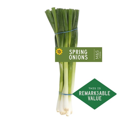 M&S Spring Onions