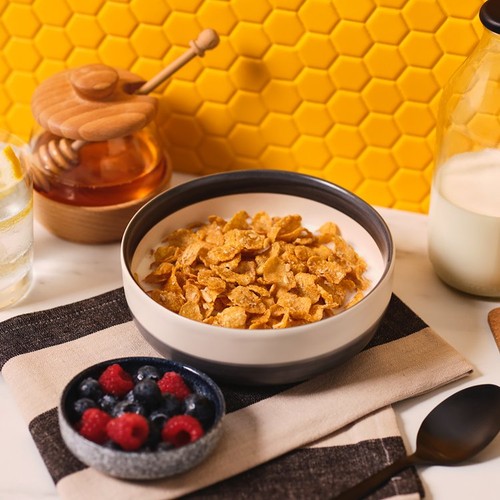 Kellogg's Crunchy Nut Original Breakfast Cereal