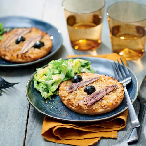 Picard-2 Onion, Black Olives, Anchovies Tarts