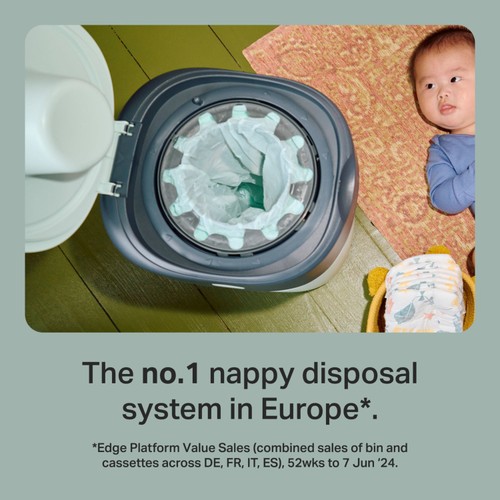 Tommee Tippee Twist & Click Nappy Bin + Casette