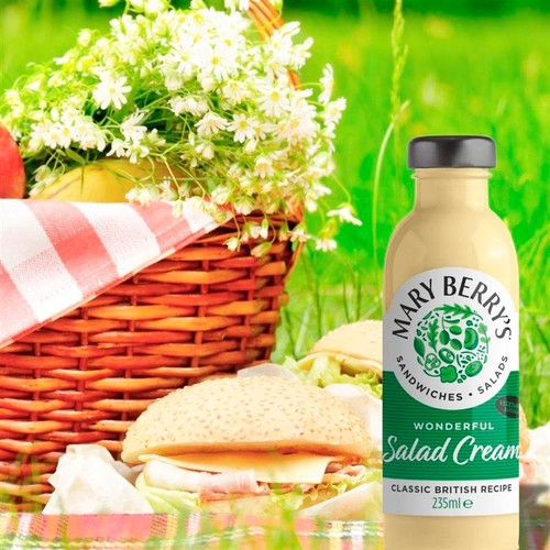 Mary Berry's Wonderful Salad Cream