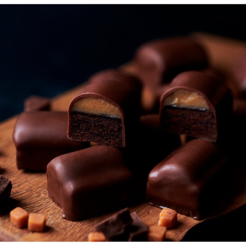 Mr Kipling Signature Chocolate Caramel Brownie Bites
