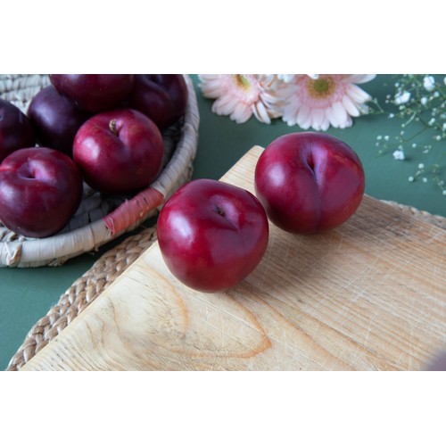 Diamond Crop Ripe and Ready to Eat Plums