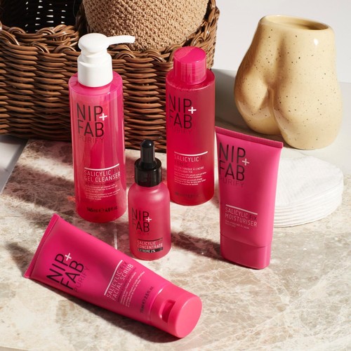 Nip+Fab Salicylic Acid Fix Gel Cleanser