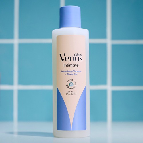 Venus 2 in 1 Cleanser & Shave Gel for Pubic Hair And Skin