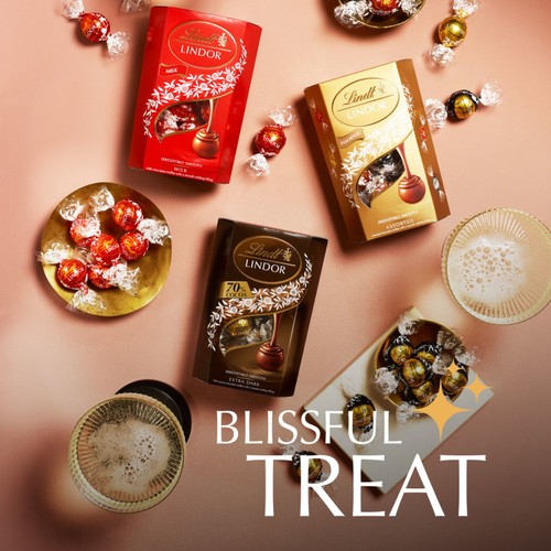 Lindt Lindor Extra Dark Chocolate Truffles Box