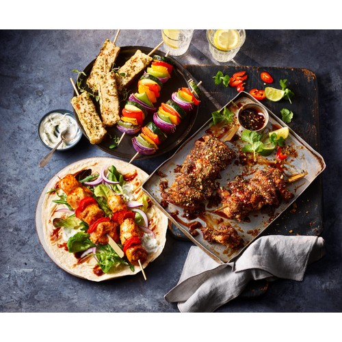 M&S Grill 4 Herby Halloumi Kebabs