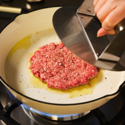 Canvin & Gunner Caramelised Onion Smash Burgers