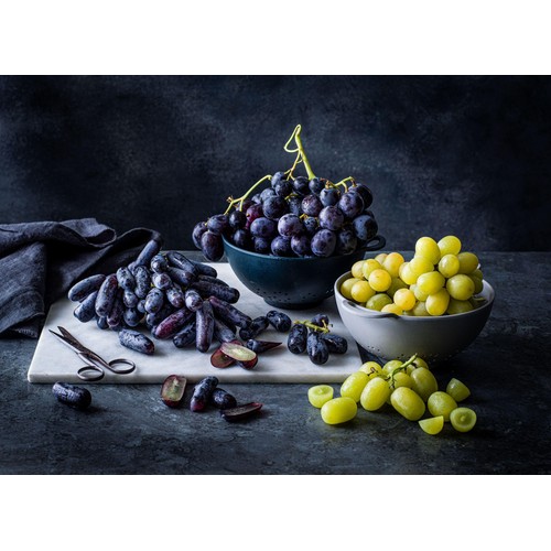 M&S Seedless Black Grapes