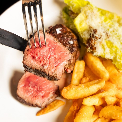 HAWKSMOOR 35 Day Dry-Aged British Rump Steak 