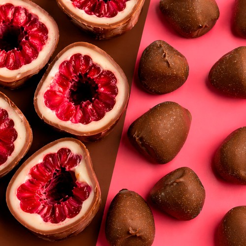 Froot Pops Freshly Frozen Raspberries Coated in White & Milk Chocolate