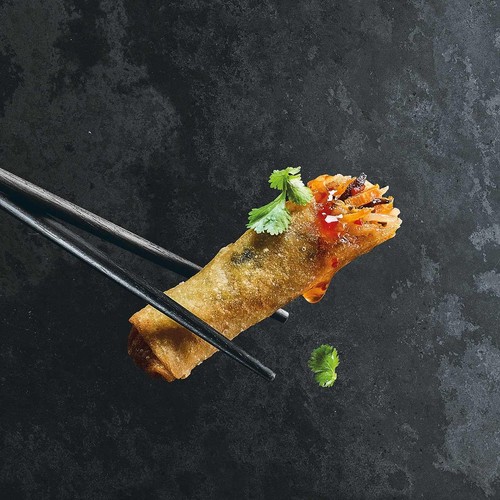 M&S 12 Vegetable Spring Rolls Frozen
