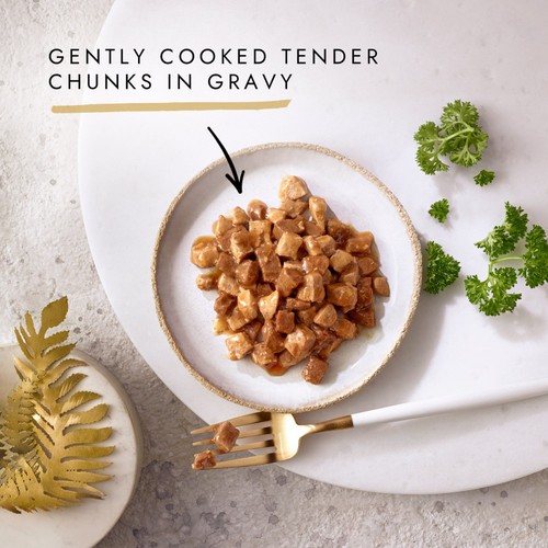 Gourmet Gold Chunks in Gravy Chicken & Liver Wet Cat Food 
