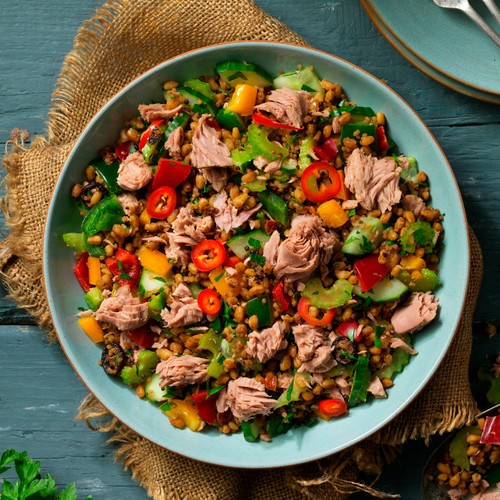 John West No Drain Fridge Pot Tuna Steak with a Little Olive Oil