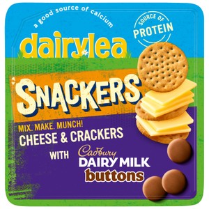 Dairylea Snackers Cheese & Crackers with Cadbury Buttons Cheese Snack 57.5 g