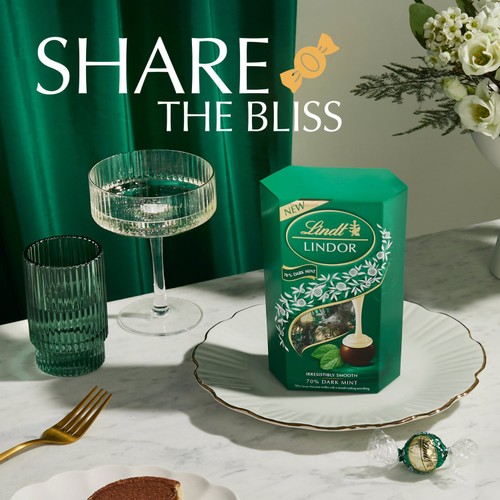 Lindt LINDOR Dark Mint Chocolate Truffles Box