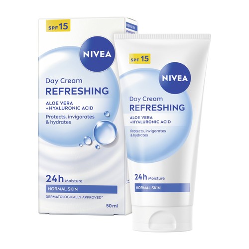 NIVEA Refreshing 24h Day Face Cream SPF15