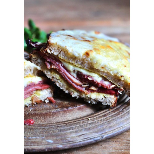 The Jolly Hog Black Treacle Ham