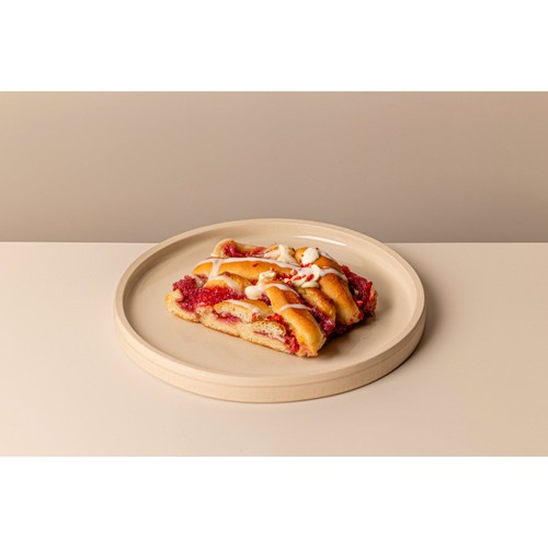 Ole & Steen Strawberry & White Chocolate Social Slice