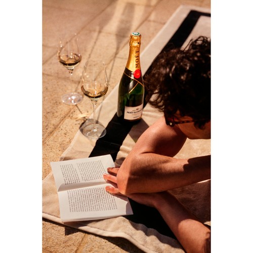 Moet & Chandon Brut Imperial Champagne, 75cl