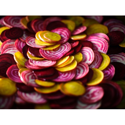 M&S Rainbow Bunched Beetroot
