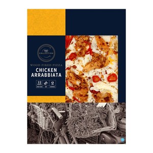 M&S Collection Chicken Arrabbiata Pizza
