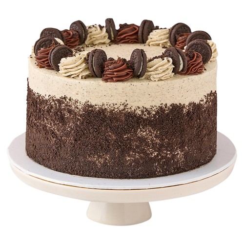 Lola's Cookies & Cream Layer Cake (serves 8)