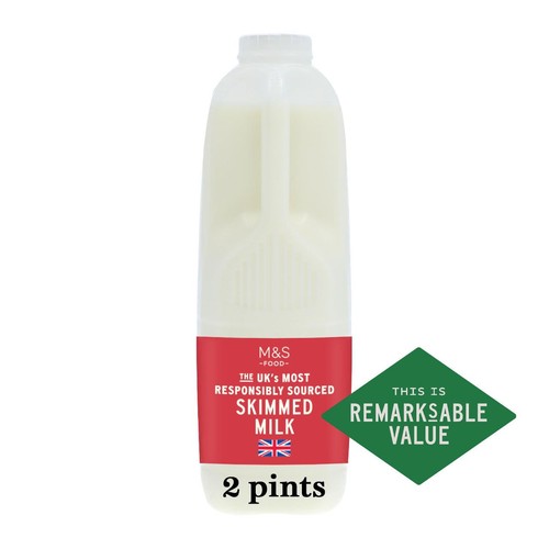 M&S Select Farms British Skimmed Milk 2 Pints