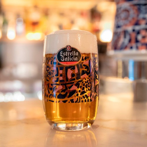 Estrella Galicia Gluten Free Premium Spanish Lager Beer Bottles 5.5%