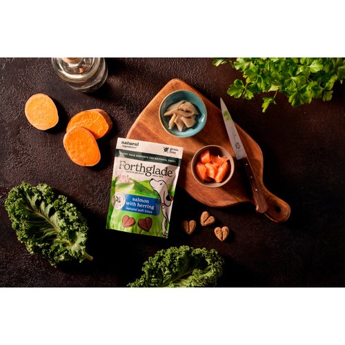 Forthglade National Trust Natural Soft Bite Treats Salmon with Herring