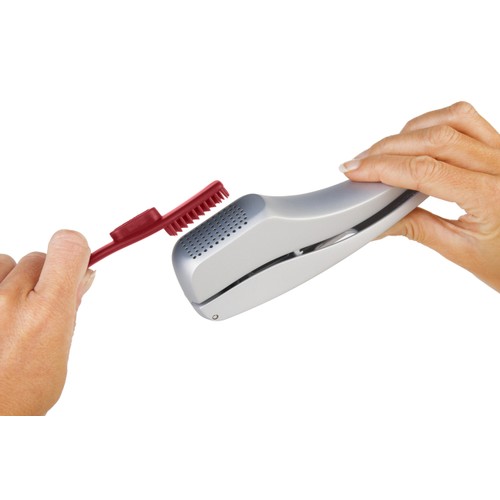 Zyliss Susi 3 Garlic Press, Silver