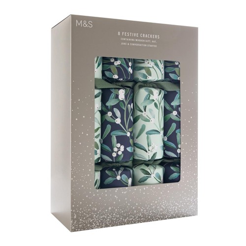 M&S Classic Mistletoe Crackers 8 pack