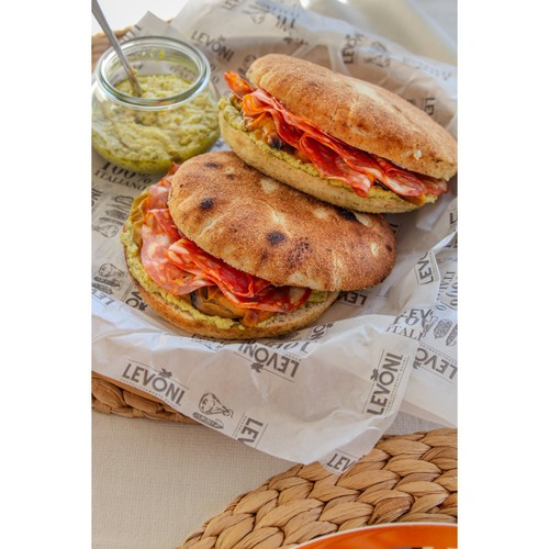 Levoni Schiacciata Piccante Salami