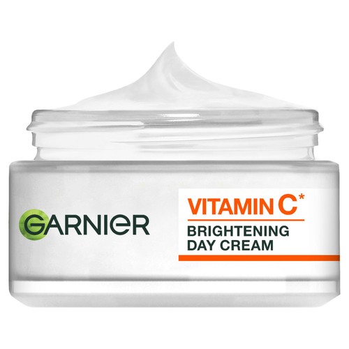 Garnier Vitamin C Brightening Day Cream Face Moisturiser to Nourish Skin