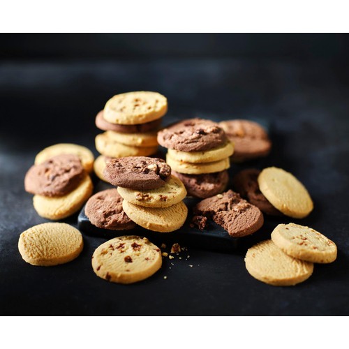 M&S All Butter & Chocolate Shortbread Selection Tin