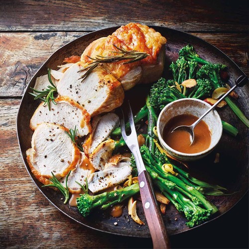 M&S Select Farms British Oakham Turkey Breast Joint Small Frozen