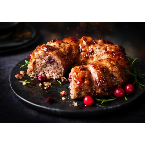M&S Collection Pork, Italian Chestnut, Bacon & Cranberry Stuffing Wreath