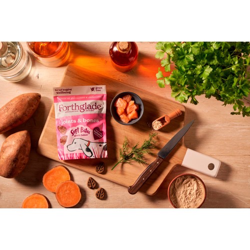 Forthglade Joints & Bones Natural Grain-Free Soft Bite Treats