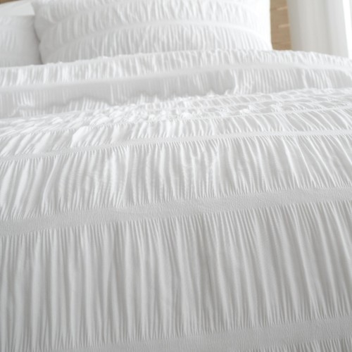 Catherine Lansfield Seersucker King Duvet Set White
